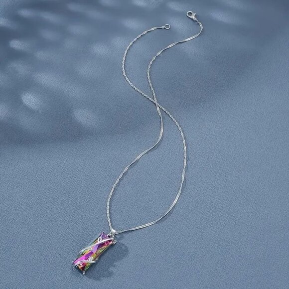 Necklace Iridescent Crystal Stone Mystical Colorful Gem Stylish Trendy Unique - Picture 3 of 4